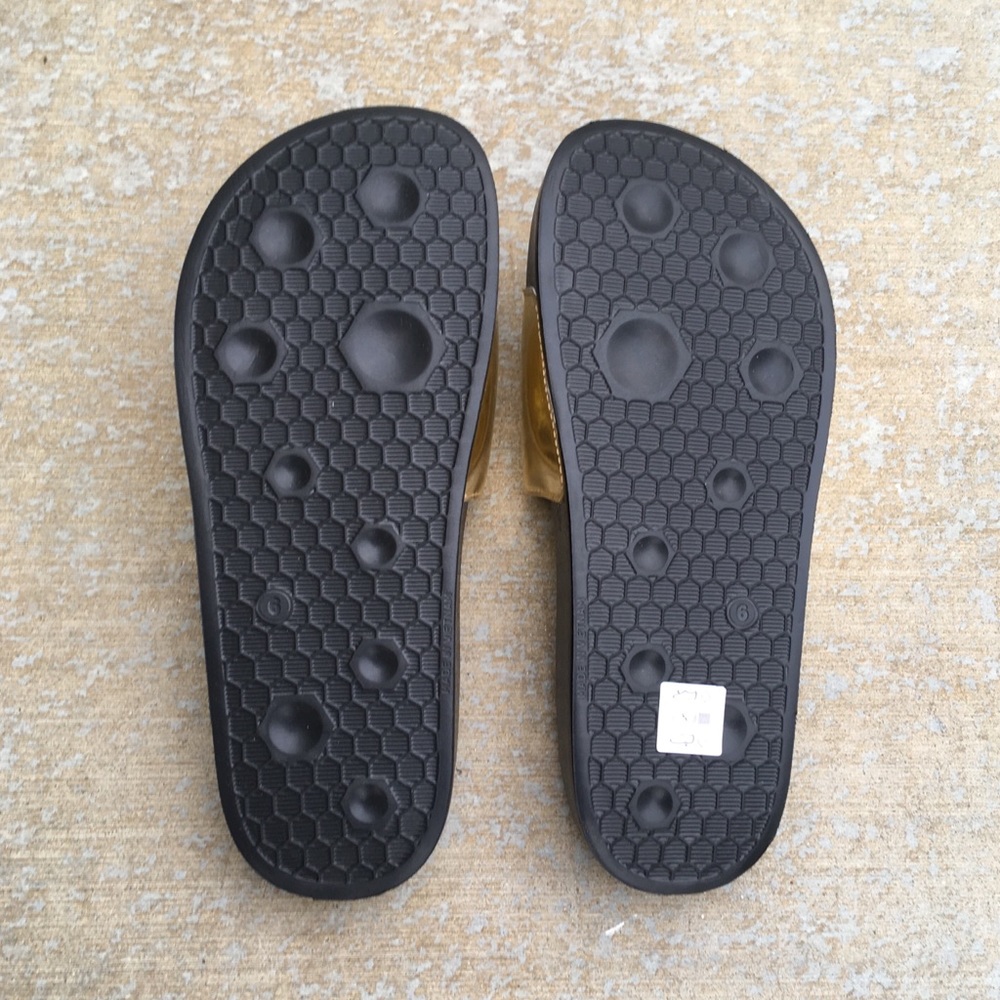 Gold Kids Puma Ledcat Jr Slides - Picture 3 of 8